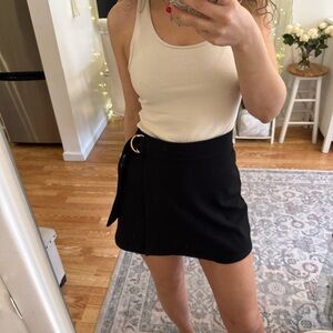 H&M Black High-Waist Skort with D-Ring Belt